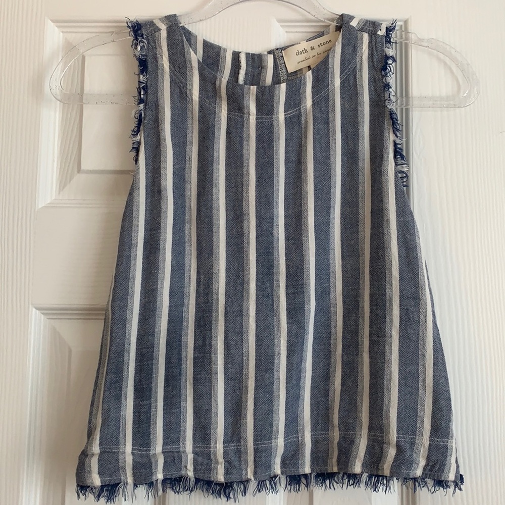 Blue and white strip tank